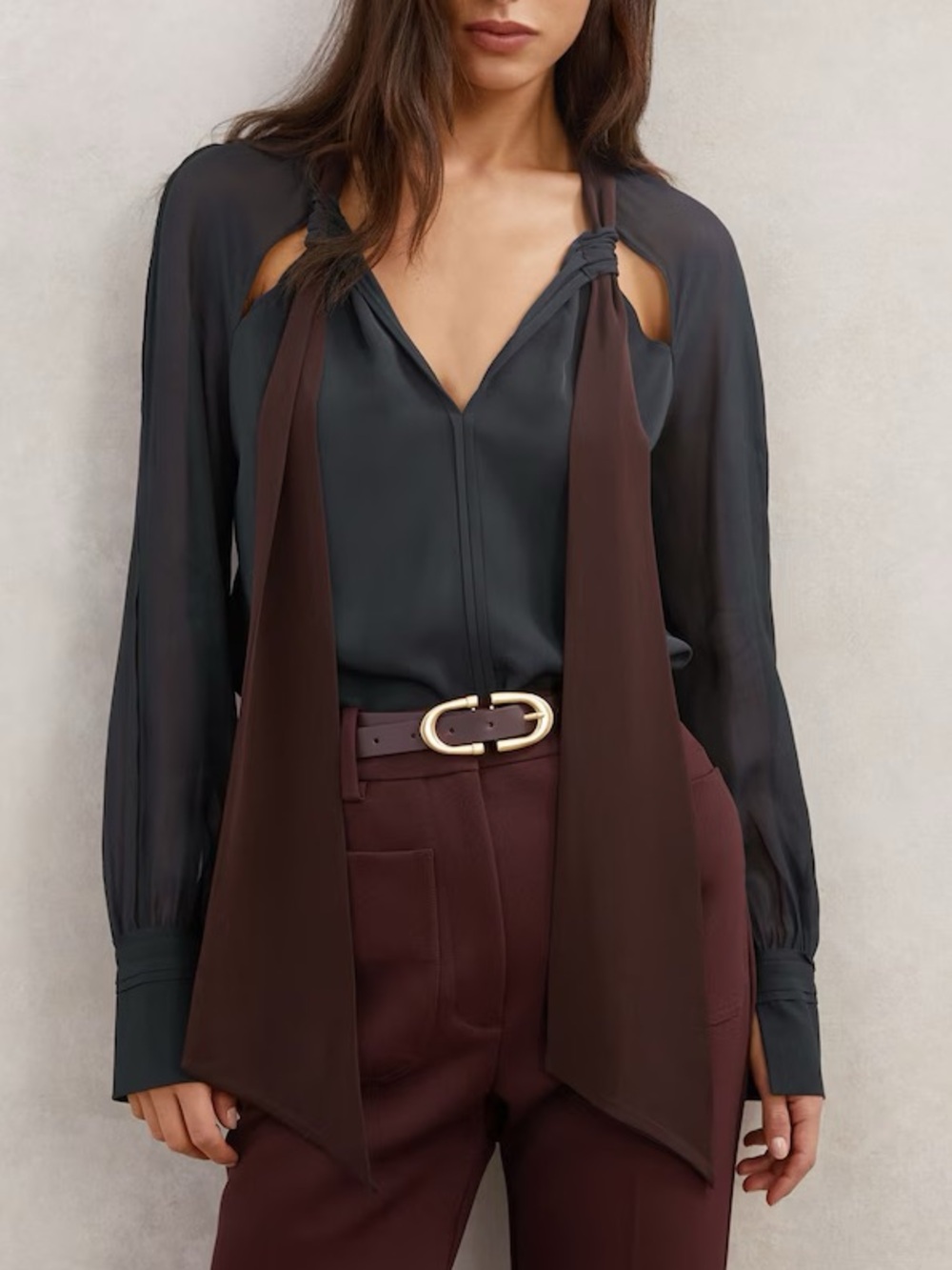 Reiss Jasmine Tie-Neck Cut-Out Blouse in Navy/Burgundy Size 4